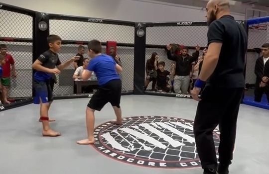 В Тульской области определили победителей «Борьбы в клетке»